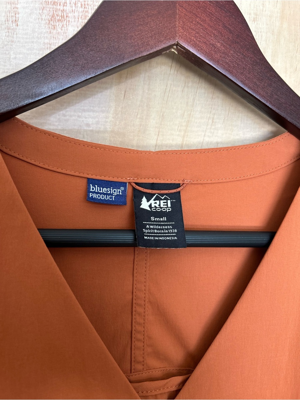 REI Rust Orange Short-Sleeve Belted Mini Dress - Picture 5 of 8